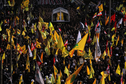 تصاویر/ مراسم تشییع مجاهد کبیر شهید سیدحسن نصرالله و شهید سیدهاشم صفی‌الدین