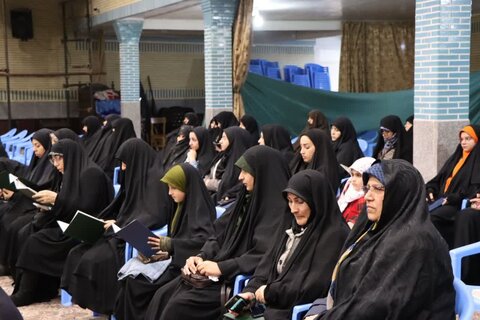 تصاویر/ آئین بزرگداشت و شام غریبان شهدای مقاومت در نوشین شهر