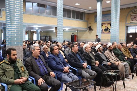 تصاویر/ آئین بزرگداشت و شام غریبان شهدای مقاومت در نوشین شهر