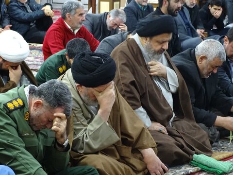 تصاویر/  مراسم‌ بزرگداشت شهدای مقاومت در مسجد جامع ماکو