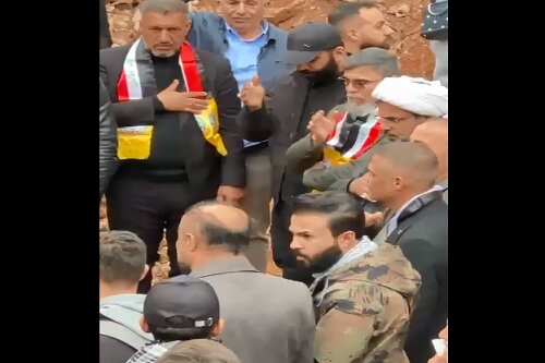حضور هیئتی از کتائب سید الشهدا در مراسم تشییع شهید سید حسن نصرالله+ ویدیو
