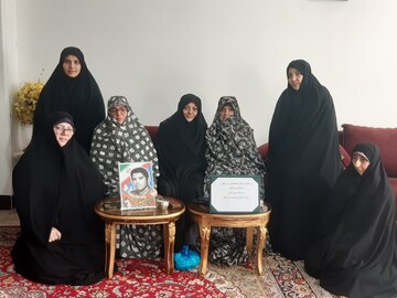 دیدار با خانواده شهید رضا گرانپایه در محلات