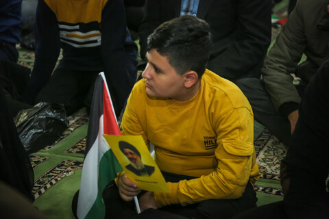 تصاویر/ گرامیداشت شهید «سیدحسن‌نصرالله» در شهرکرد