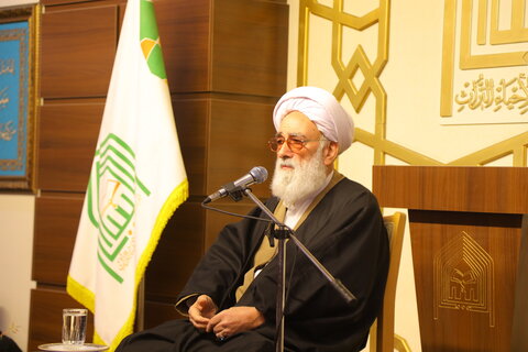 تصاویر / مراسم بزرگداشت آیت الله مستجابی در موسسه آل البیت (ع)