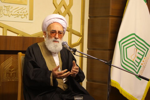 تصاویر / مراسم بزرگداشت آیت الله مستجابی در موسسه آل البیت (ع)
