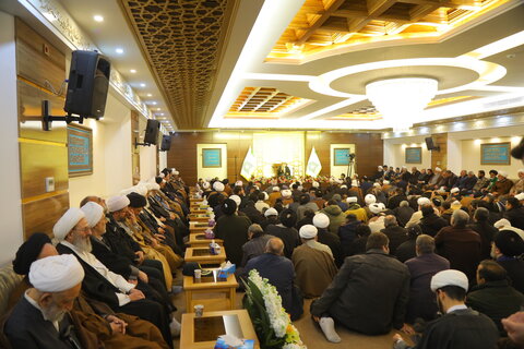 تصاویر / مراسم بزرگداشت آیت الله مستجابی در موسسه آل البیت (ع)