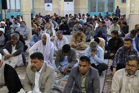 مراسم گرامیداشت شهید سید حسن نصرالله و شهدای مقاومت با حضور مردم غیور شیعه و سنی در شهرستان ایرانشهر