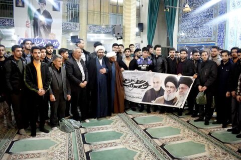 تصاویر بزرگداشت شهدای مقاومت در الیگودرز