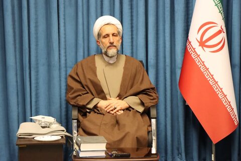 تصاویر / دیدار مدیر حوزه علمیه قزوین ،مدیران مدارس علمیه ،وکادر ،با نماینده ولی فقیه در استان قزوین