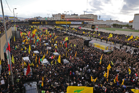 Photos/Cérémonie funéraire des grands moudjahidines, le martyr Seyyed Hassan Nasrallah et le martyr Seyyed Hashem Safiuddin