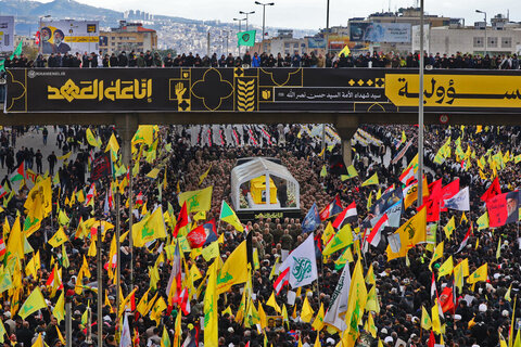 Photos/Cérémonie funéraire des grands moudjahidines, le martyr Seyyed Hassan Nasrallah et le martyr Seyyed Hashem Safiuddin