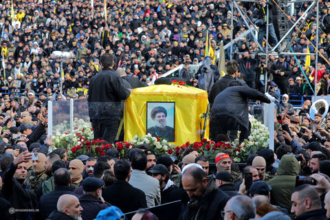 Photos/Cérémonie funéraire des grands moudjahidines, le martyr Seyyed Hassan Nasrallah et le martyr Seyyed Hashem Safiuddin