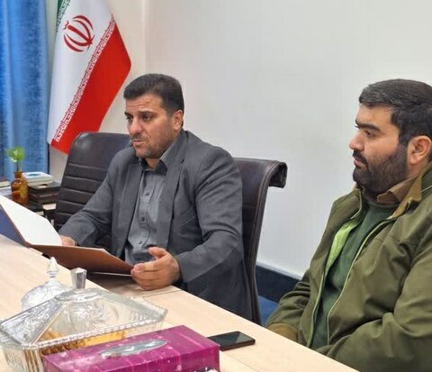 تصاویر/دیدار حجت الاسلام والمسلمین رنجبر با معاون فرهنگی اداره کل زندان استان کردستان