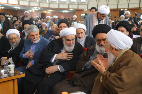 تصاویر / مراسم رونمایی از تفسیر تسنیم 80 جلدی آیت الله العظمی جوادی آملی