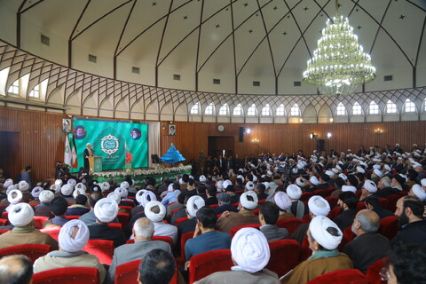 تصاویر / مراسم رونمایی از تفسیر تسنیم 80 جلدی آیت الله العظمی جوادی آملی