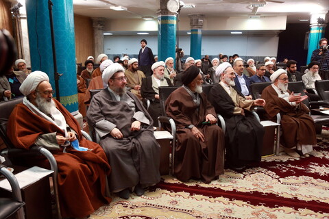 تصاویر/ آیین رونمایی از مجموعه آثار فقه بورس اوراق بهادار