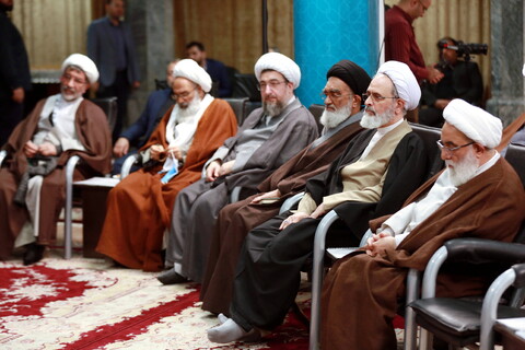 تصاویر/ آیین رونمایی از مجموعه آثار فقه بورس اوراق بهادار