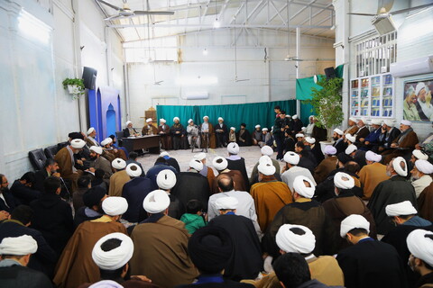 تصاویر / نشست صمیمی روحانیون و مبلغین گیلانی