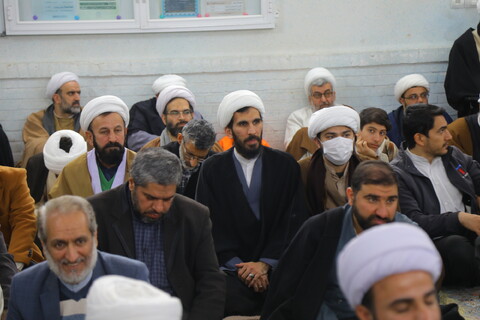 تصاویر / نشست صمیمی روحانیون و مبلغین گیلانی