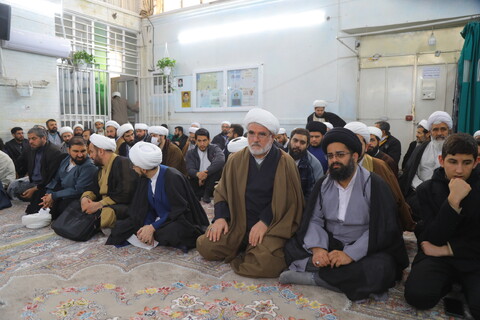 تصاویر / نشست صمیمی روحانیون و مبلغین گیلانی