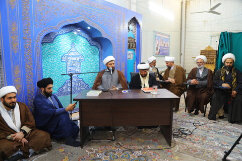 تصاویر / نشست صمیمی روحانیون و مبلغین گیلانی