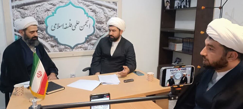 برگزاری نشست کنش فلسفه اسلامی در علوم طبیعی در مجتمع حوزوی امام رضا(ع)