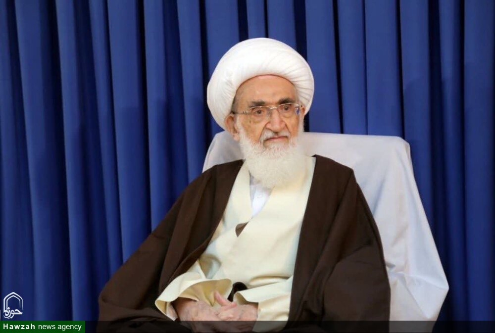 روحانیت در خط مقدم مقابله با تحجر و تهاجم فرهنگی هستند