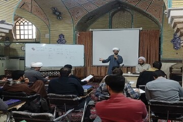 برگزاری دوره تخصصی قرآن با محوریت تربیت مدرس در حوزه علمیه کرمانشاه+عکس