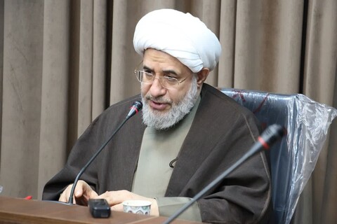 تصاویر| نشست مراکز حوزوی اصفهان با آیت الله اراکی