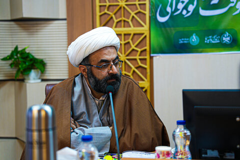 تصاویر/ نشست خبری "زندگی با آیه‌ها به وقت نوجوانی" با محوریت تشریح اهداف و برنامه‌های این جریان برگزار شد