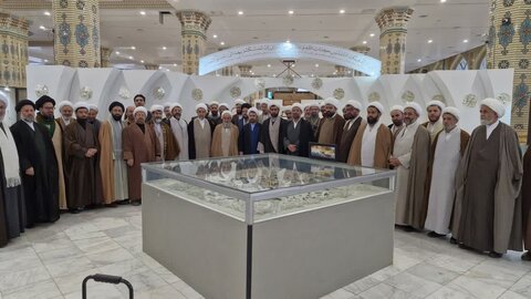 تصاویر| سفر مدیران مدارس علمیه اصفهان به قم و دیدار با علما