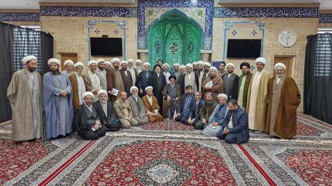 تصاویر| سفر مدیران مدارس علمیه اصفهان به قم و دیدار با علما