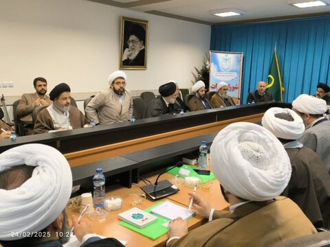 تصاویر/ نشست فصلی ائمه جمعه استان آذربایجان غربی