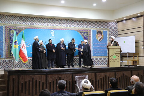 تصاویر/ گردهمایی استانی مسئولین و معاونین ستادهای برگزاری نماز جمعه