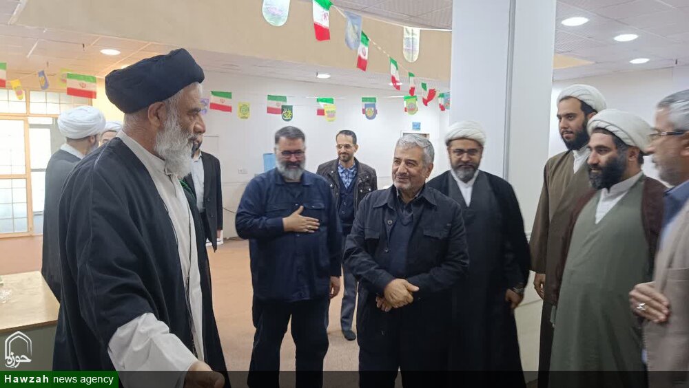 دیدار سردار محمدعلی جعفری با نماینده ولی فقیه در استان خوزستان