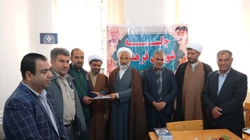 تصاویر/ تجلیل از هیات امنای فعال مساجد روستاهای تنگ ارم دشتستان