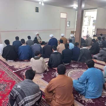 دوره میثاق طلبگی مدارس علمیه منطقه کاشان آغاز شد