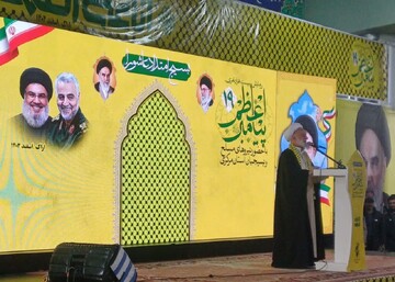 سپاه پاسداران، شجره طیبه‌ای در دفاع از حق و عدالت است