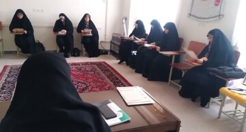 ختم قرآن به یاد شهید سیدحسن نصرالله توسط طلاب شاهرودی