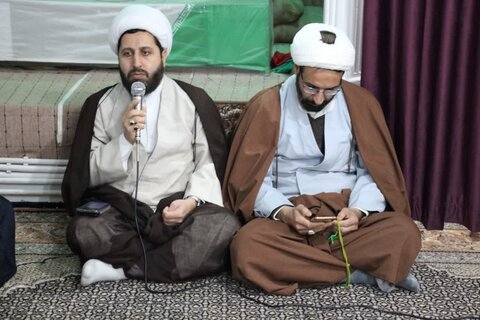 جلسه دورهمی مدیریت و کادر مدرسه علمیه بیجار با طلاب
