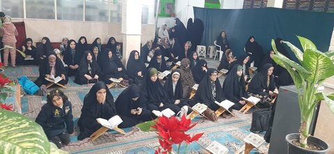تصاویر / مراسم انس با قرآن بیاد  شهدای مقاومت درشهرستان آبیک