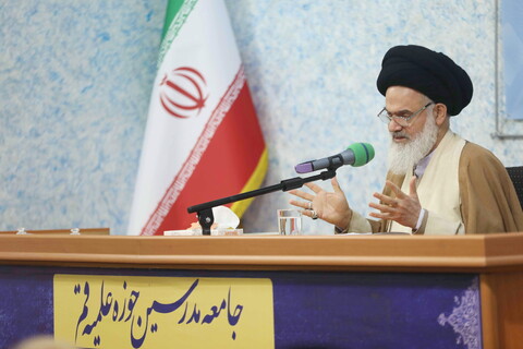 تصاویر/ اجلاسیه اساتید مجمع عمومی جامعه مدرسین حوزه علمیه قم