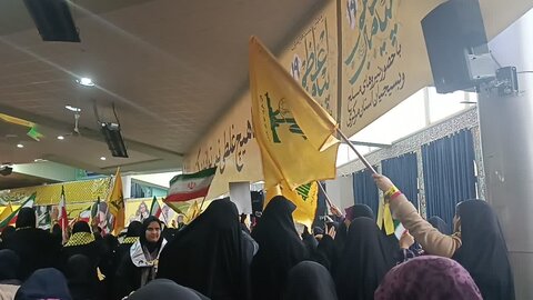 شرکت بانوان طلبه مدارس علمیه شهر اراک در رزمایش پیامبر اعظم (ص)
