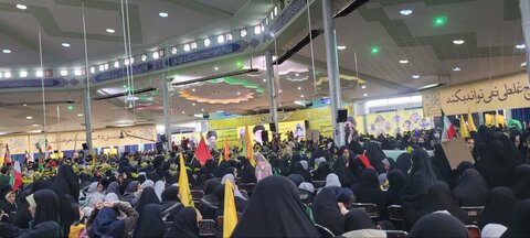 شرکت بانوان طلبه مدارس علمیه شهر اراک در رزمایش پیامبر اعظم (ص)
