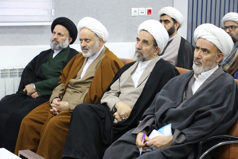 تصاویر| بازدید مدیران مدارس علمیه اصفهان از پارک علم و فناوری قم