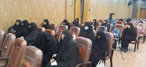 اجلاس مدیران، مؤسسین،رؤسا و اعضا هیات امنا مدارس علمیه خواهران استان کرمان