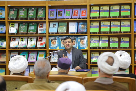 تصاویر /  آئین رونمایی از کتاب «مرد امّت»