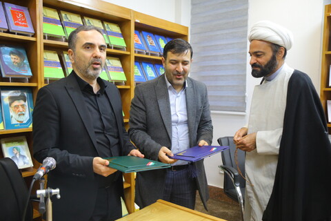 تصاویر /  آئین رونمایی از کتاب «مرد امّت»