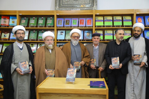 تصاویر /  آئین رونمایی از کتاب «مرد امّت»