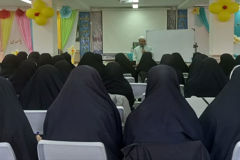 برگزاری کارگاه ارتقاء توانمندی‌های علمی و مهارتی در مدرسه علمیه نرجسیه سنقر و کلیایی
